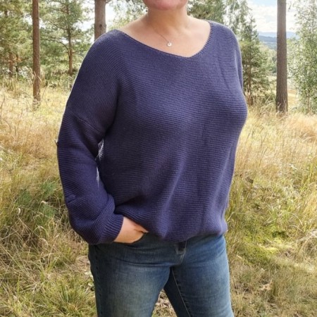 Grace genser Mørk blålilla - Drøbak motehus
